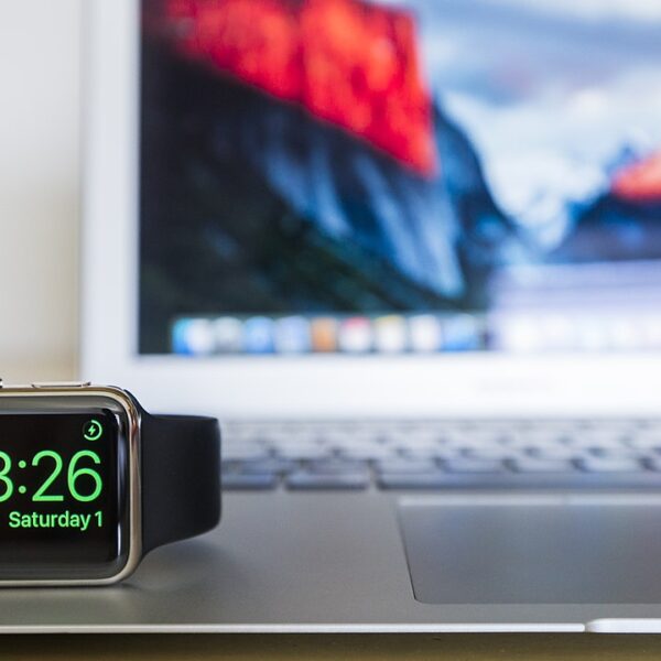 Apple Watch and MacBook Air