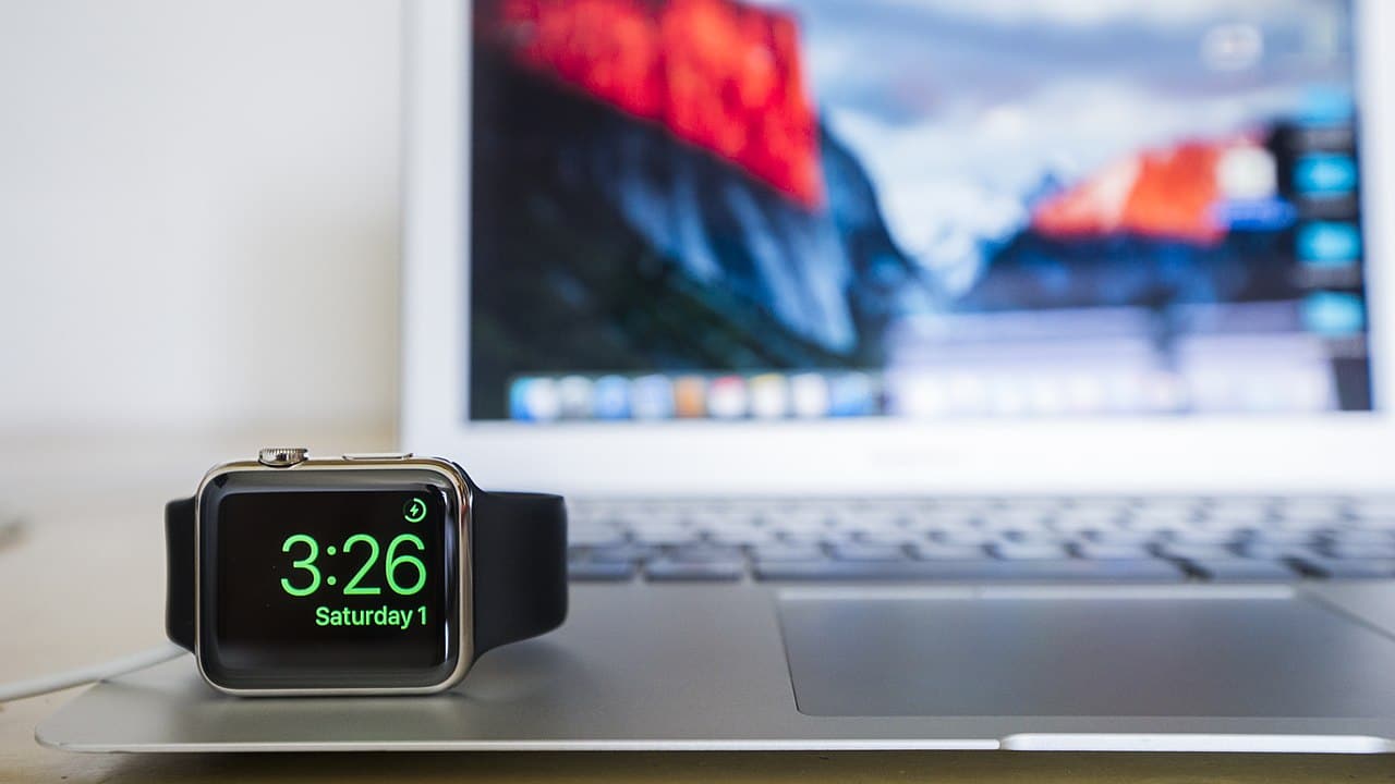 Apple Watch and MacBook Air