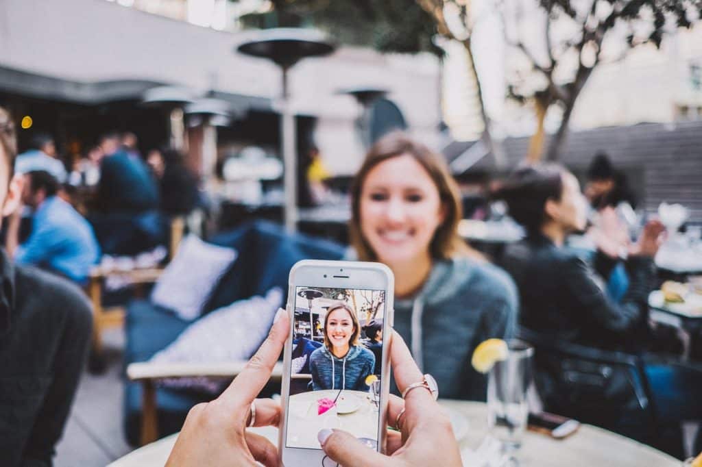 How to Edit iPhone Photo to 2:3 Ratio