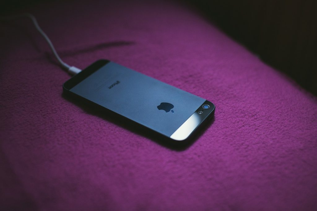 Photo Library Icon Not Visible on iPhone Text Message Screen