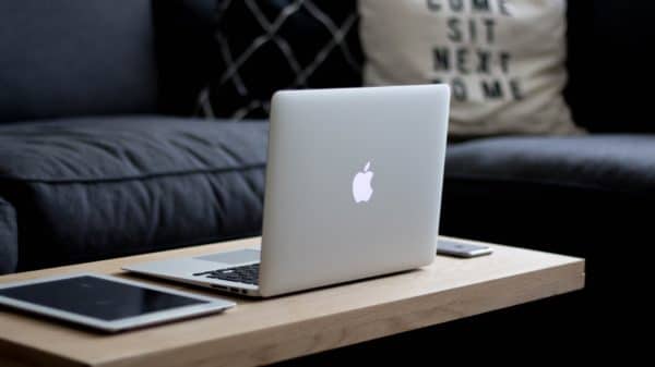macbook laptop